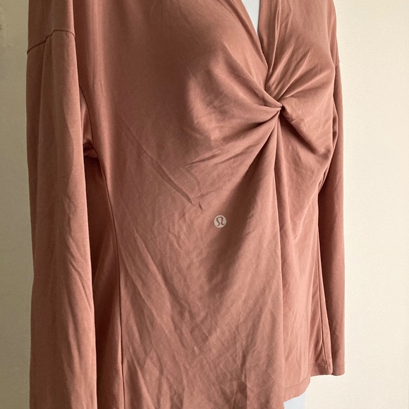 Lululemon Rose to Brick Top Size M.  Four way stretch, moisture wicking fabric - Picture 3 of 5